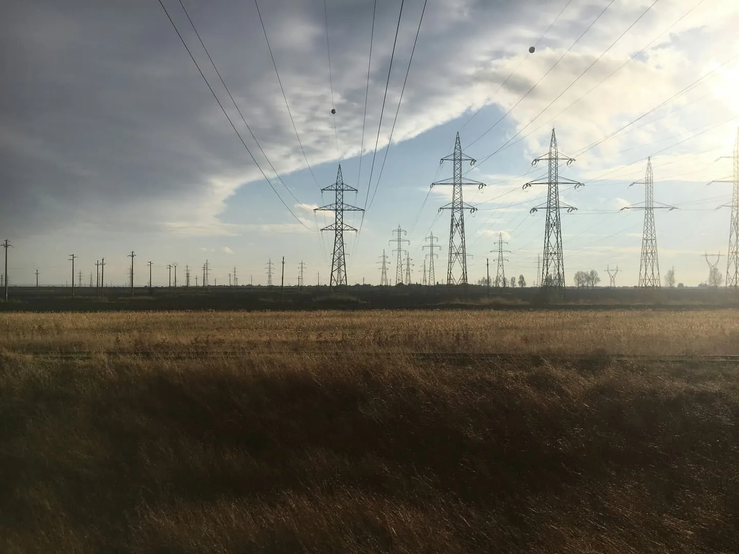 What 2025 Changed Forever About Energy in Europe — And What Households Should Expect in 2026