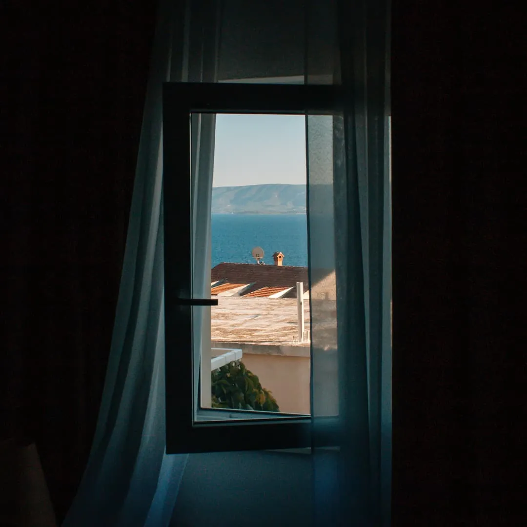 Autumn air quality: how to keep your home healthy when windows stay closed