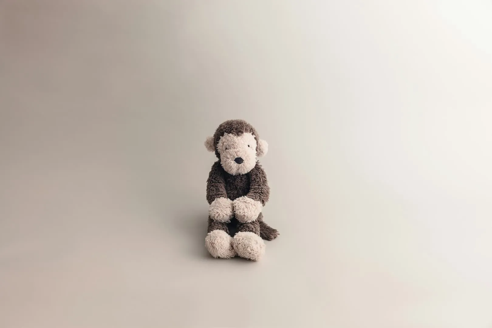 Why Jellycat Became the Most Trusted Soft Toy Brand in Europe — And What Parents Don't Realise